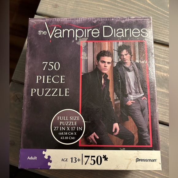 PUZZLE - Vampire Diaries 750 pc UNOPENED - Picture 1 of 2